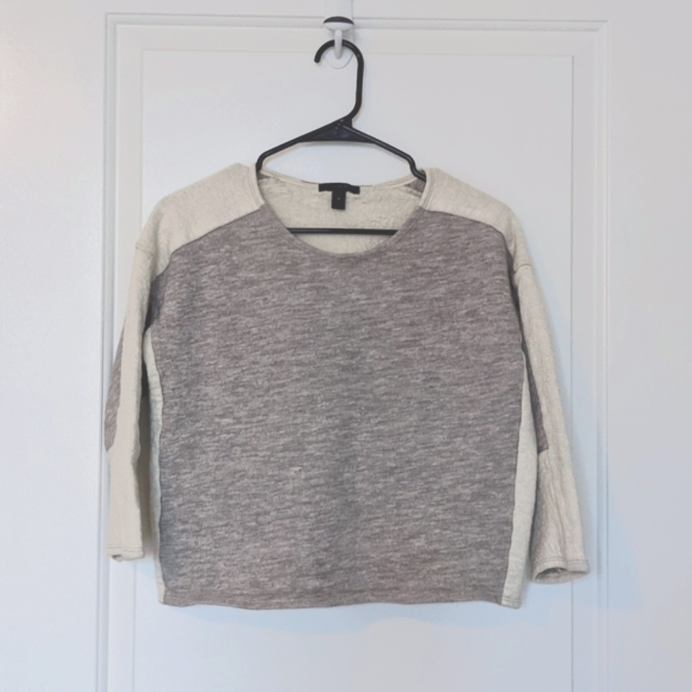 J. Crew Gray and White Quarter Sleeve Sweater XS